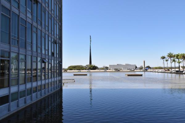 Place des trois pouvoirs